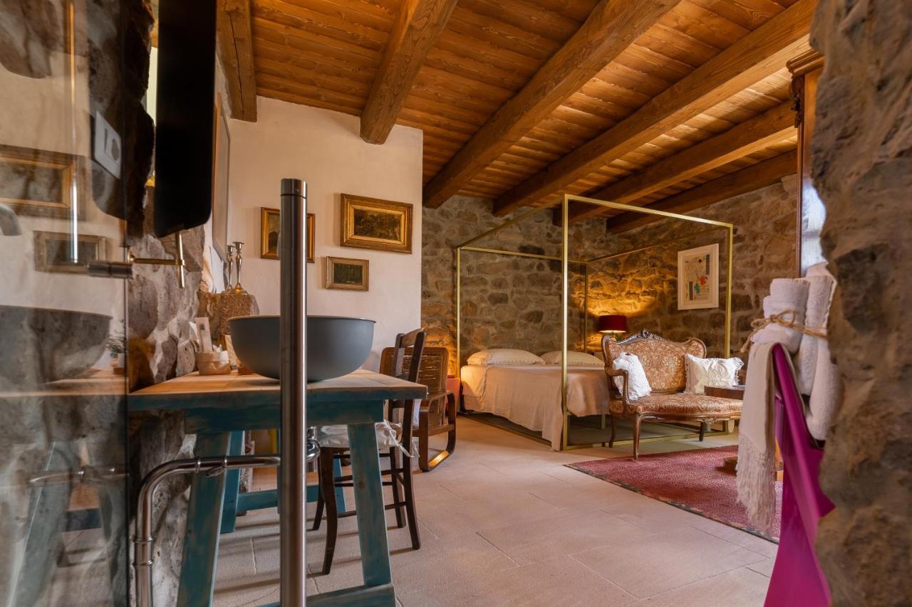 Borgo Lu Puleu Hotel Perfugas Buitenkant foto