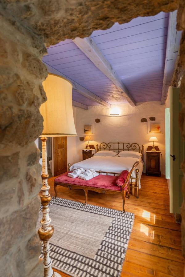 Borgo Lu Puleu Hotel Perfugas Buitenkant foto