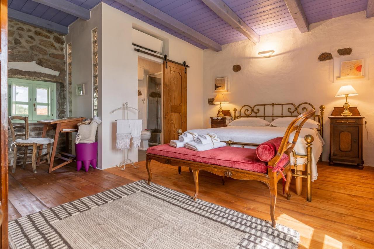 Borgo Lu Puleu Hotel Perfugas Buitenkant foto