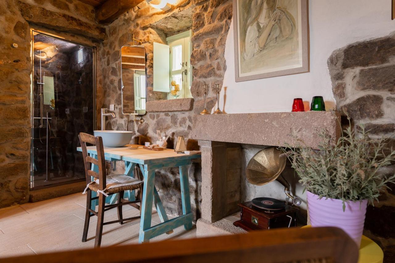 Borgo Lu Puleu Hotel Perfugas Buitenkant foto