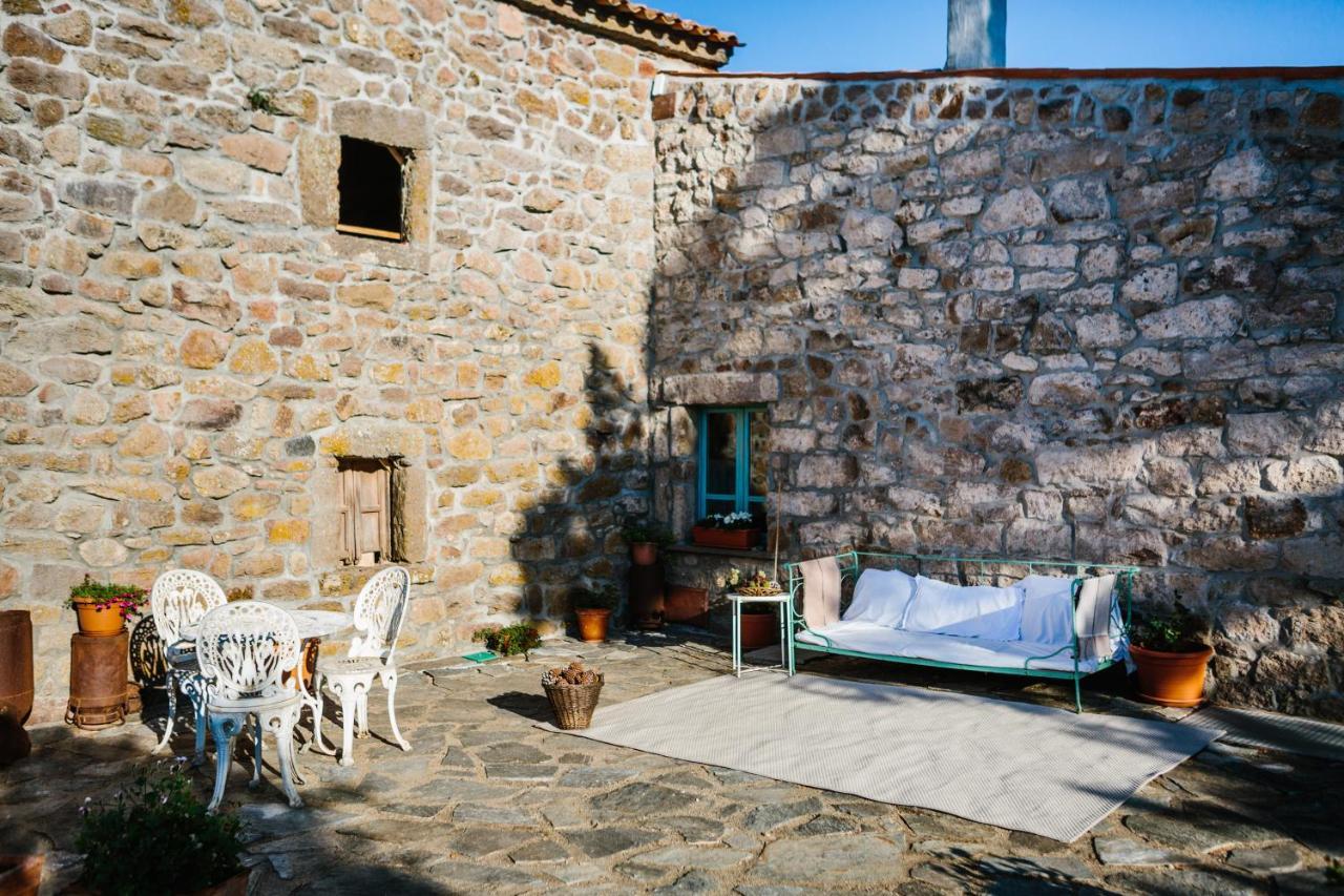 Borgo Lu Puleu Hotel Perfugas Buitenkant foto